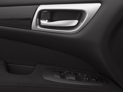 2016 Nissan Pathfinder SV