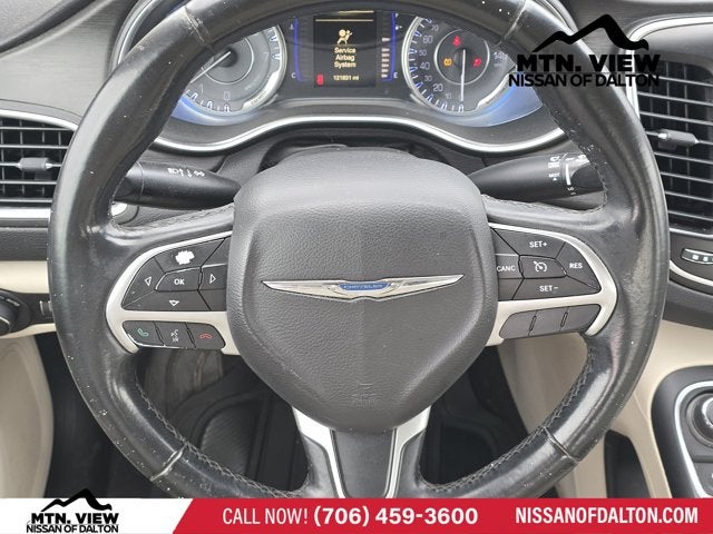 2016 Chrysler 200 Limited