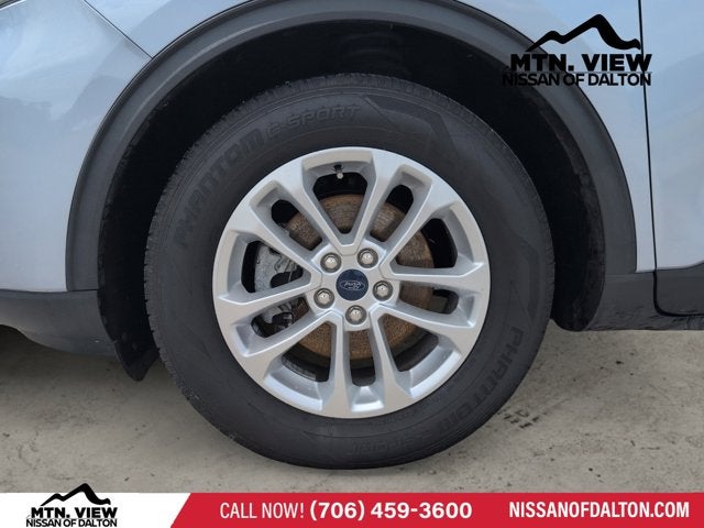 2022 Ford Escape SE