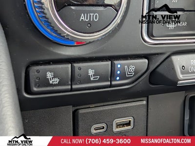 2024 GMC Yukon SLT