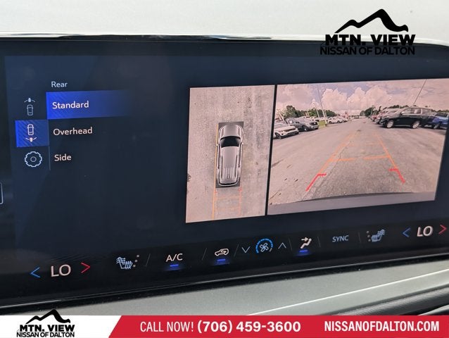 2024 Chevrolet Traverse FWD LT