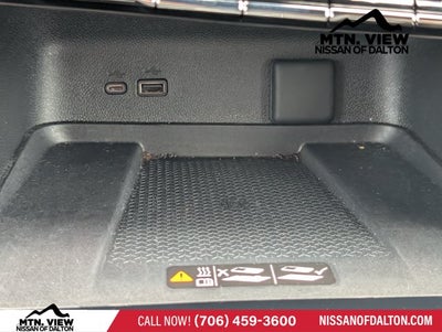 2024 Chevrolet Traverse FWD LT