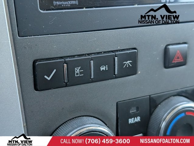 2011 Chevrolet Traverse LT w/1LT