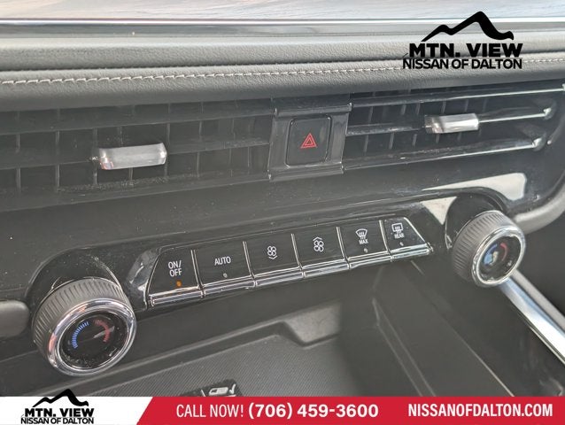 2025 Chevrolet Suburban LT