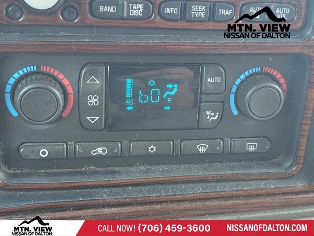 2003 Cadillac Escalade Base