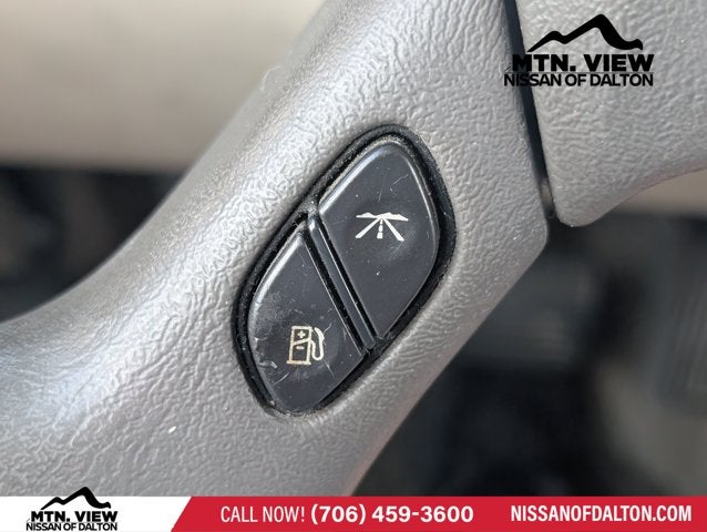 2003 Cadillac Escalade Base