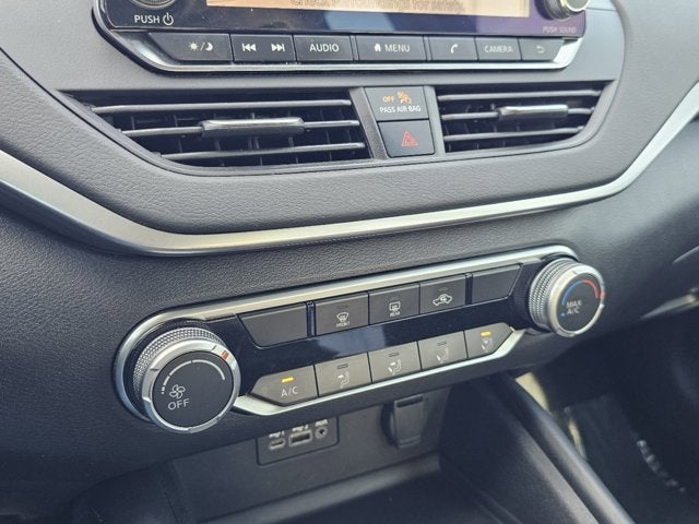 2020 Nissan Altima 2.0 SR