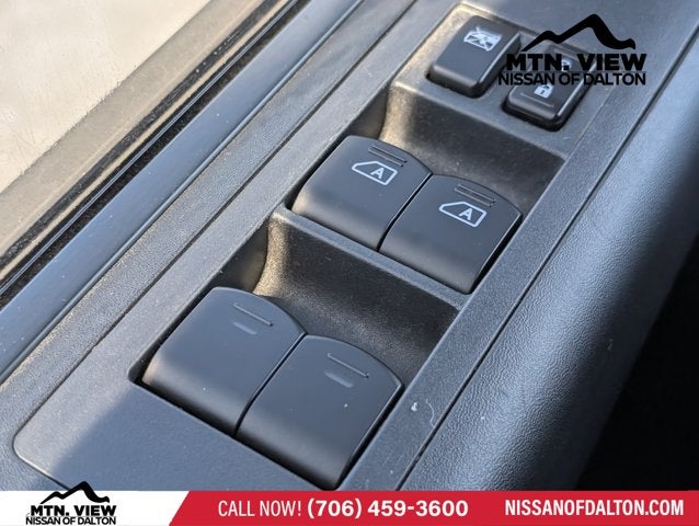2009 Nissan Titan XE