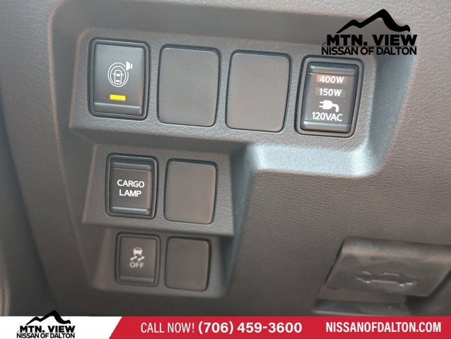 2022 Nissan Frontier SV