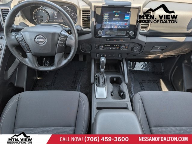 2024 Nissan Frontier SV