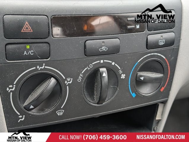 2004 Toyota Corolla LE