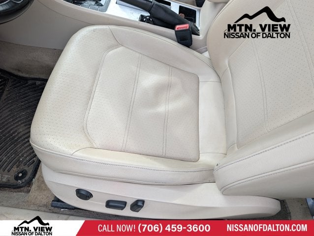 2012 Volkswagen Passat 2.5 SE