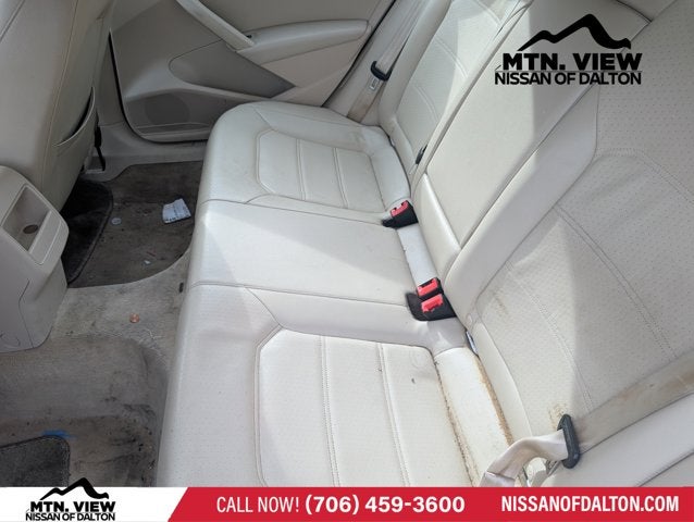 2012 Volkswagen Passat 2.5 SE