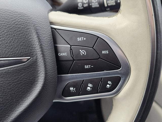 2021 Chrysler Pacifica Base