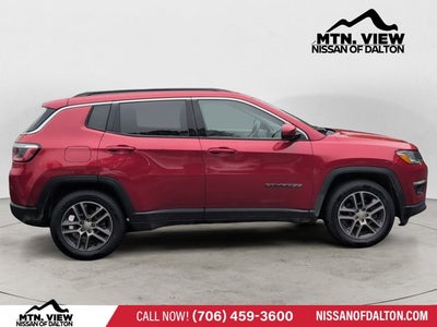 2019 Jeep Compass Latitude w/Sun/Wheel Pkg