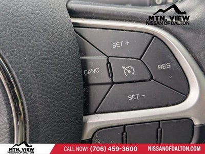 2019 Jeep Compass Latitude w/Sun/Wheel Pkg