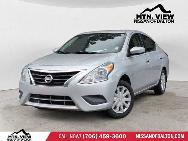2016 Nissan Versa SV