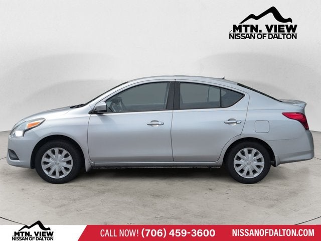 2016 Nissan Versa SV
