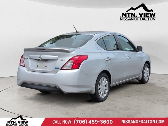 2016 Nissan Versa SV