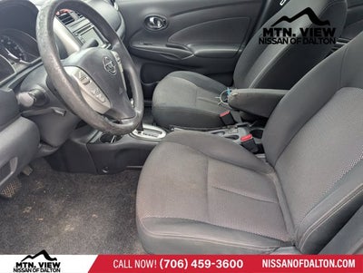 2016 Nissan Versa SV