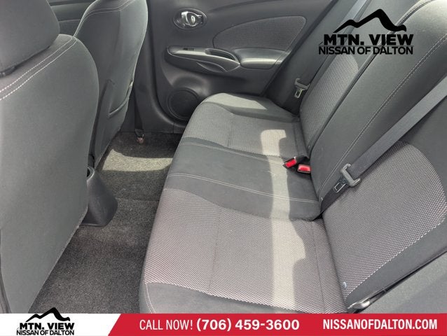2016 Nissan Versa SV