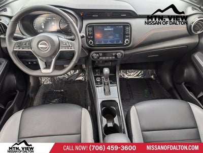 2022 Nissan Kicks SR