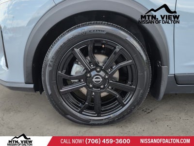 2023 Nissan Kicks SR