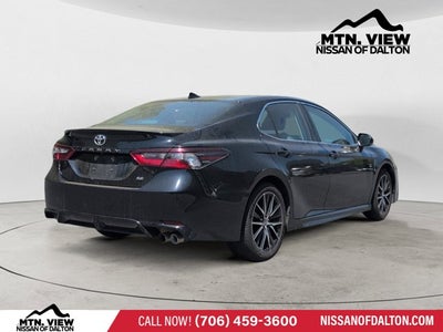 2024 Toyota Camry SE