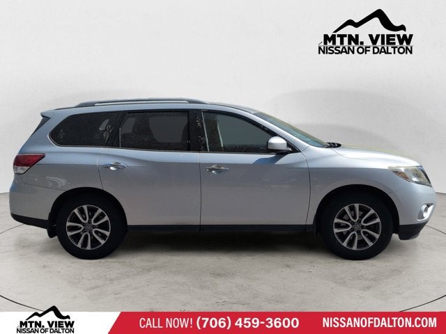 2015 Nissan Pathfinder S