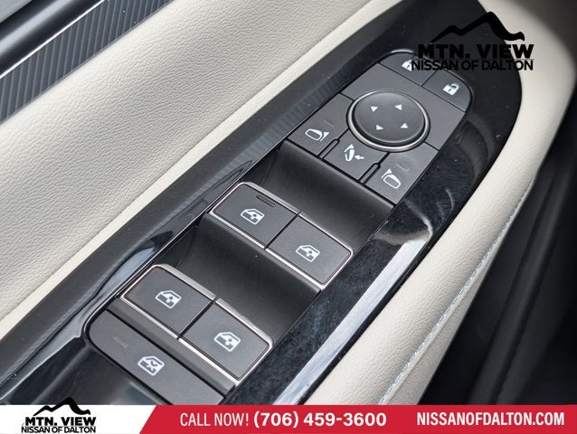 2025 Nissan Murano Platinum