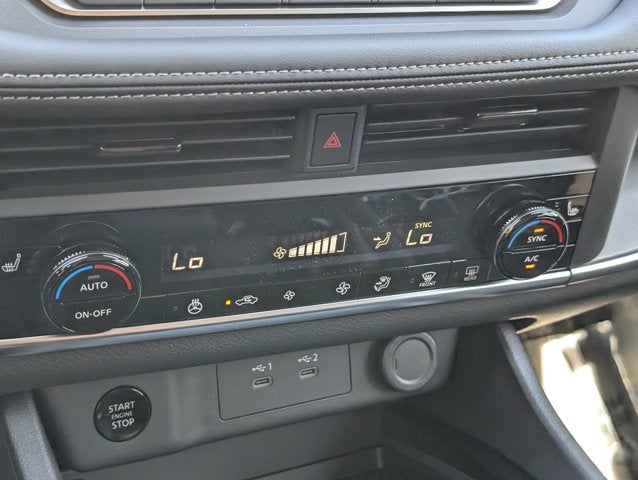 2027 Nissan Rogue SV