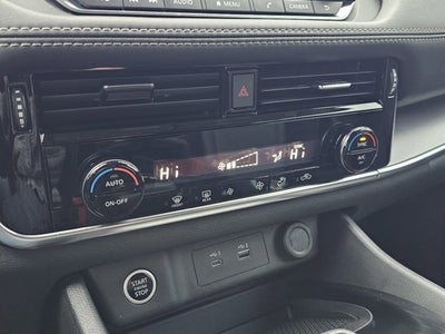 2023 Nissan Rogue Base