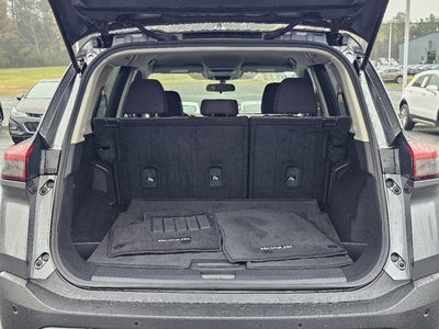 2023 Nissan Rogue Base