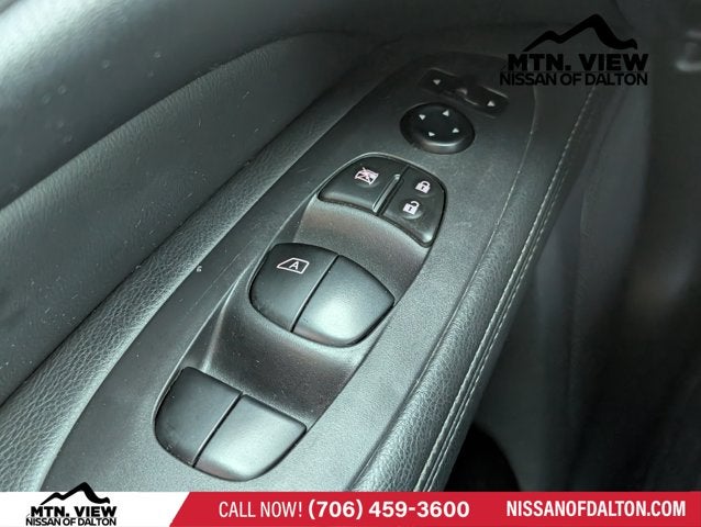 2018 Nissan Pathfinder S