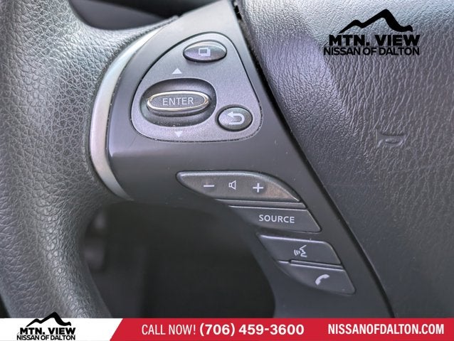 2018 Nissan Pathfinder S