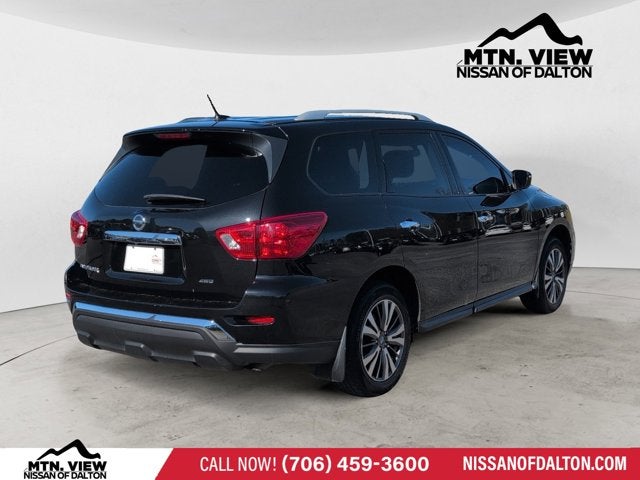 2018 Nissan Pathfinder S