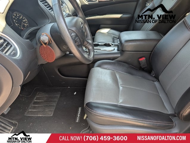 2019 Nissan Pathfinder SL