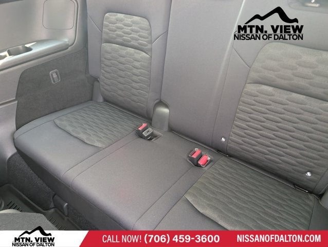 2025 Nissan Pathfinder S