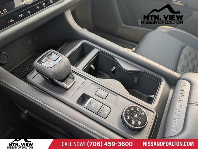 2025 Nissan Pathfinder S