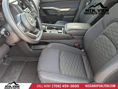 2025 Nissan Pathfinder S