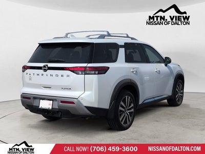 2025 Nissan Pathfinder Platinum