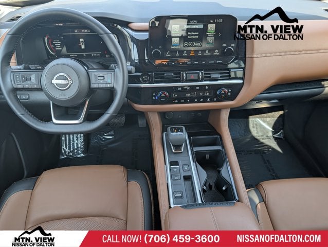 2025 Nissan Pathfinder Platinum