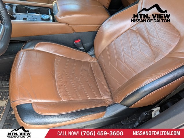 2022 Nissan Pathfinder Platinum