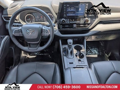 2022 Toyota Highlander XLE