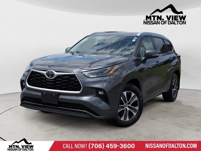 2024 Toyota Highlander XLE