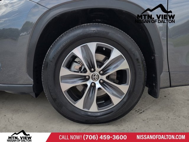 2024 Toyota Highlander XLE