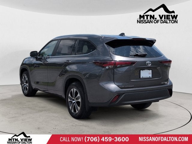 2024 Toyota Highlander XLE