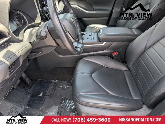 2024 Toyota Highlander XLE