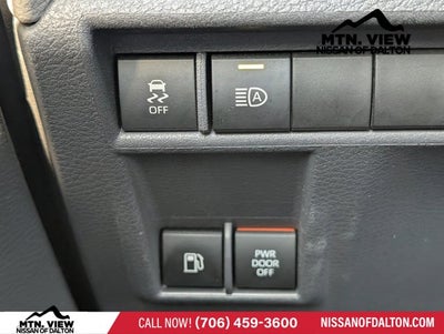 2022 Toyota Sienna LE