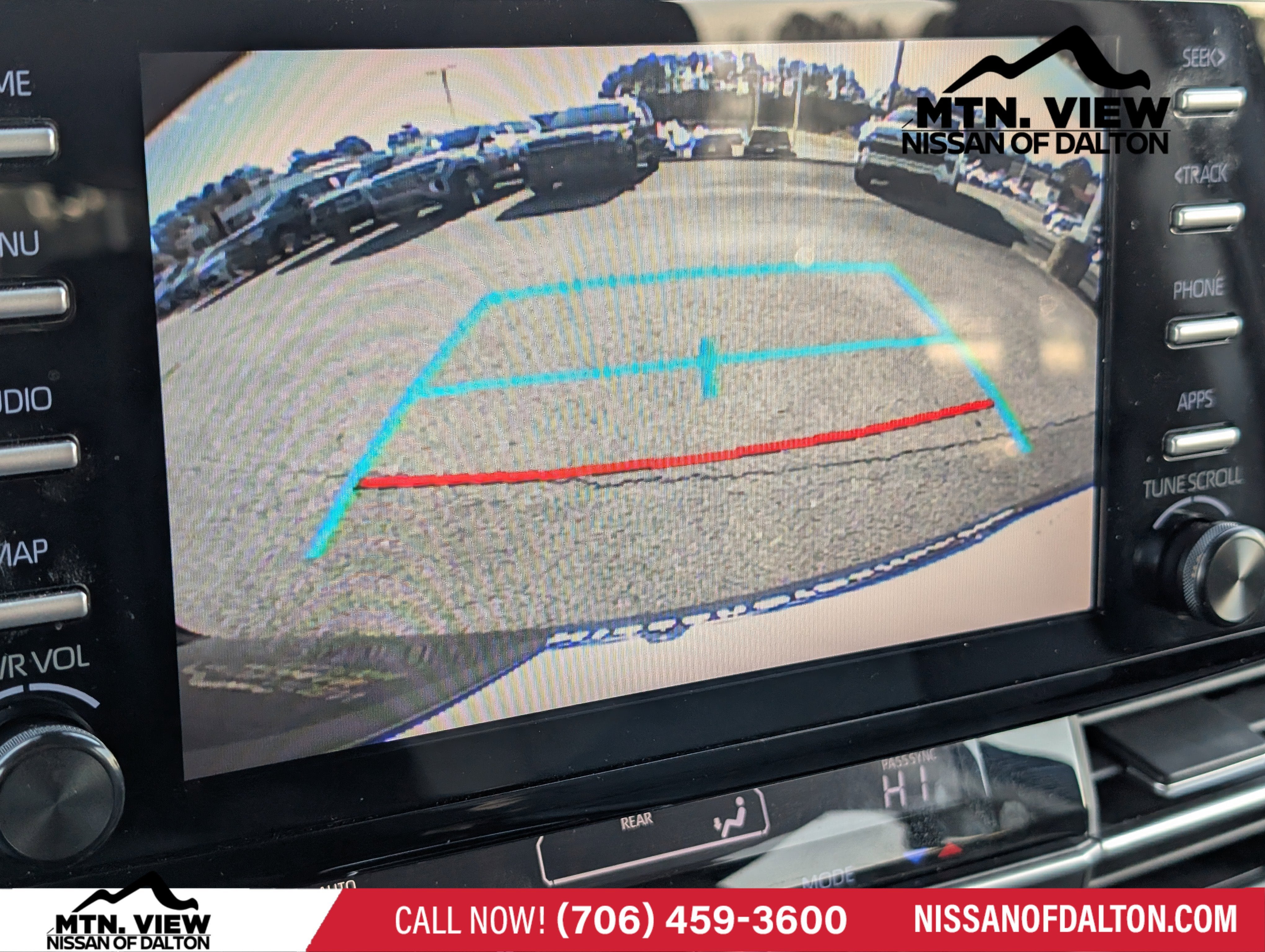 2022 Toyota Sienna LE